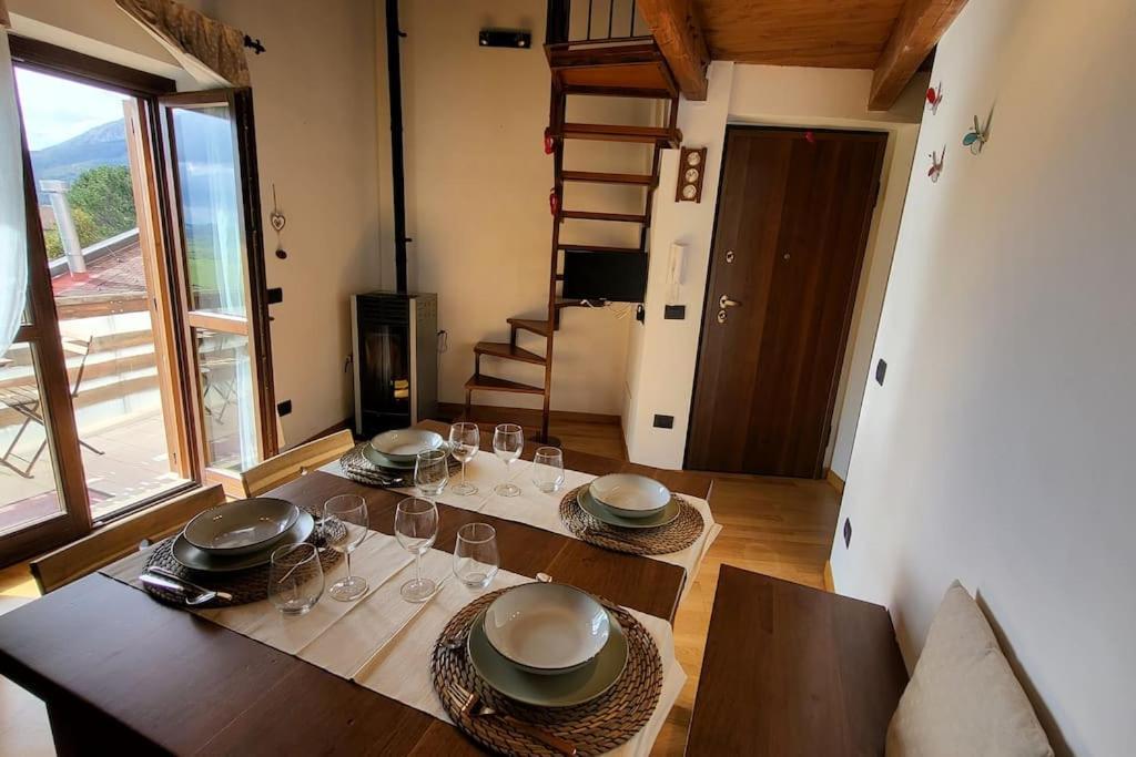 Apartamento Attico E Super Attico Panoramico Rocca di Cambio Exterior foto