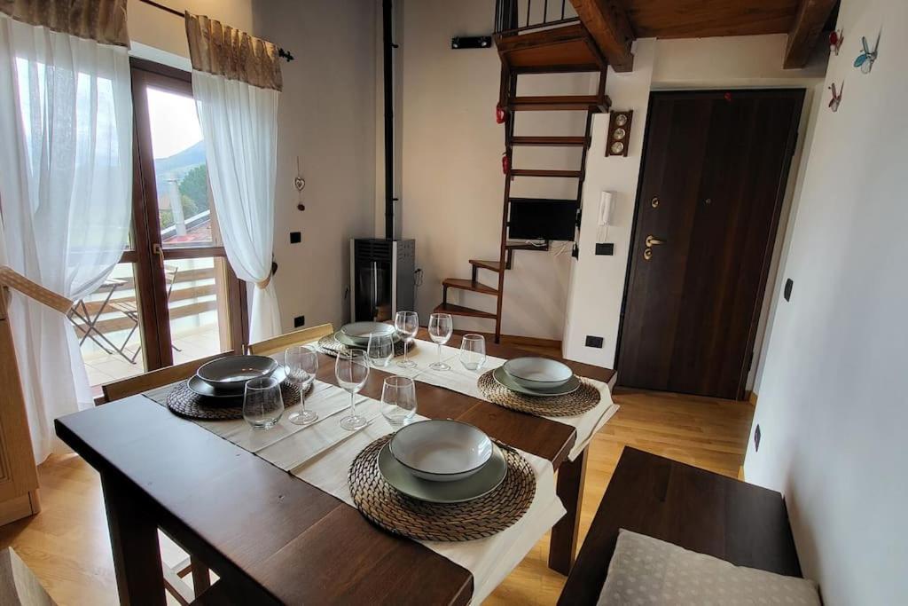 Apartamento Attico E Super Attico Panoramico Rocca di Cambio Exterior foto