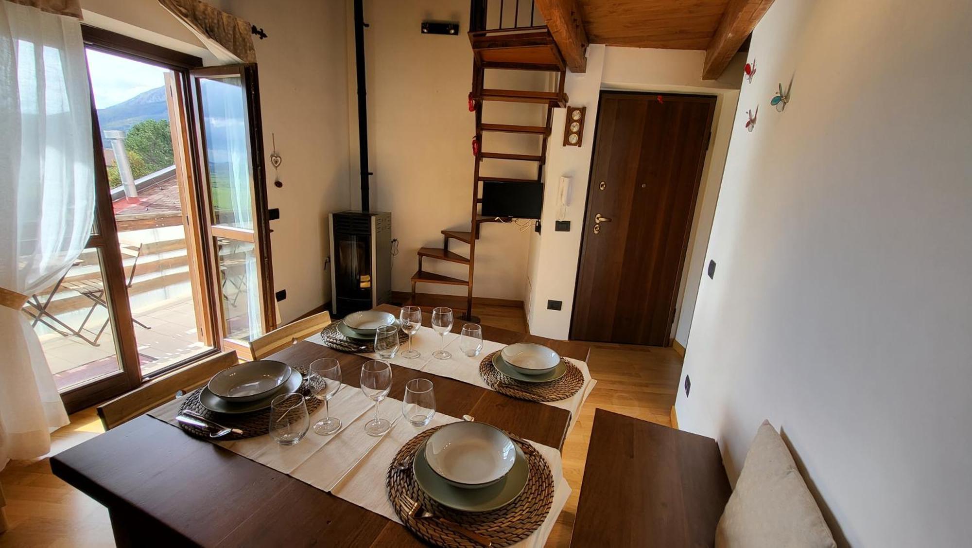 Apartamento Attico E Super Attico Panoramico Rocca di Cambio Exterior foto
