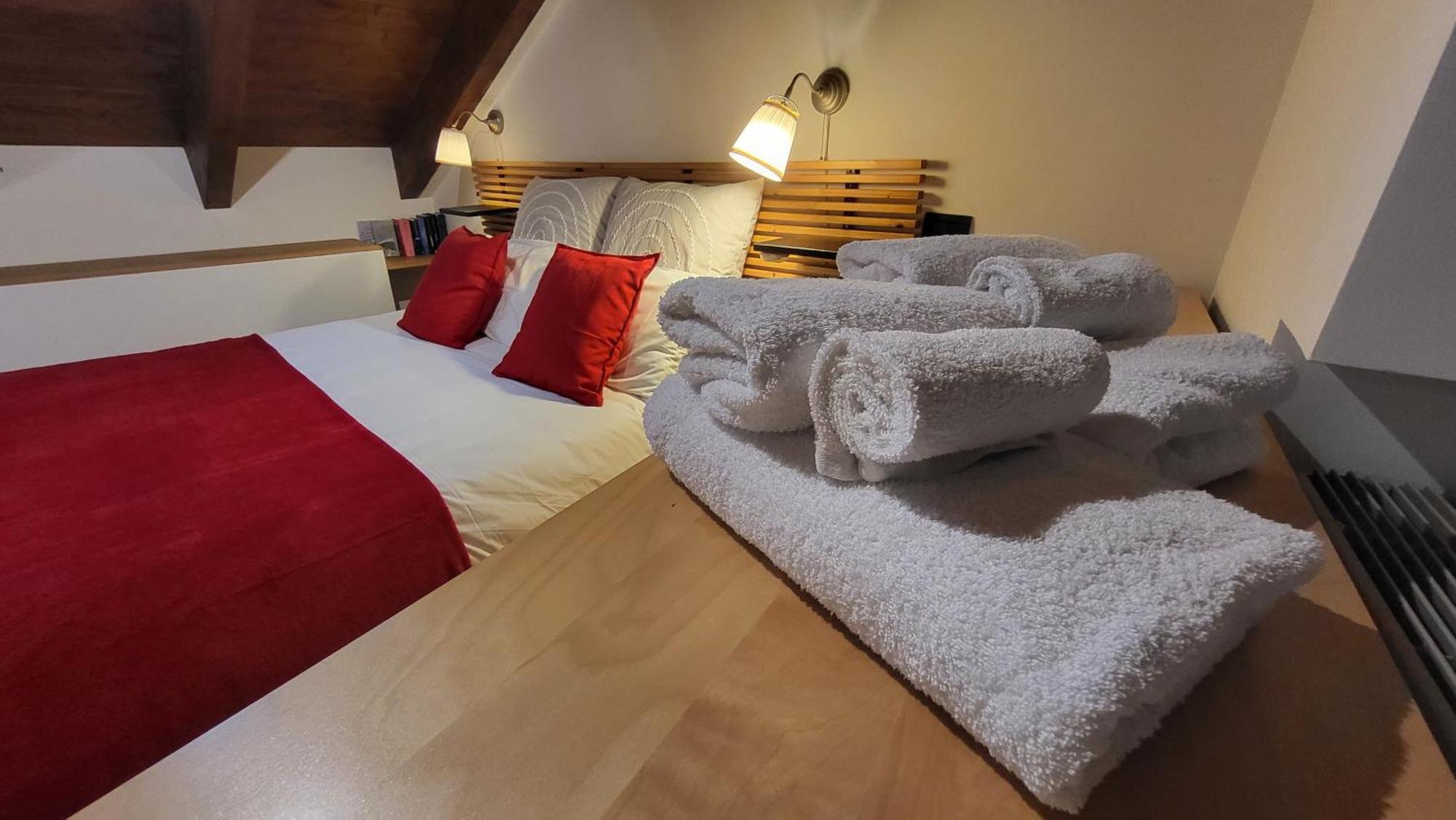 Apartamento Attico E Super Attico Panoramico Rocca di Cambio Exterior foto